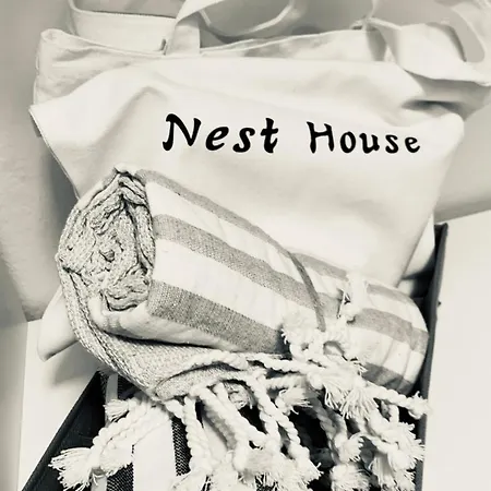 Nest House - Esclusivo Marina Di Olbia- Mater - Beaches - Close To The Airport - Private Parking- Full Comforts - Appartement