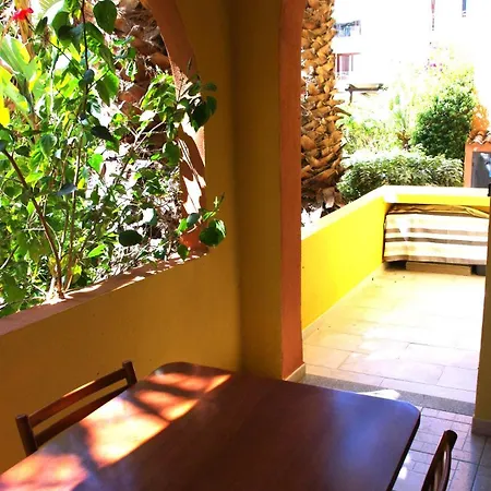 Daire Nest House - Esclusivo Marina Di Olbia- Mater - Beaches - Close To The Airport - Private Parking- Full Comforts - Olbia