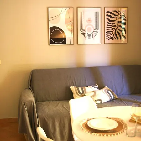 Nest House - Esclusivo Marina Di Olbia- Mater - Beaches - Close To The Airport - Private Parking- Full Comforts - Όλμπια