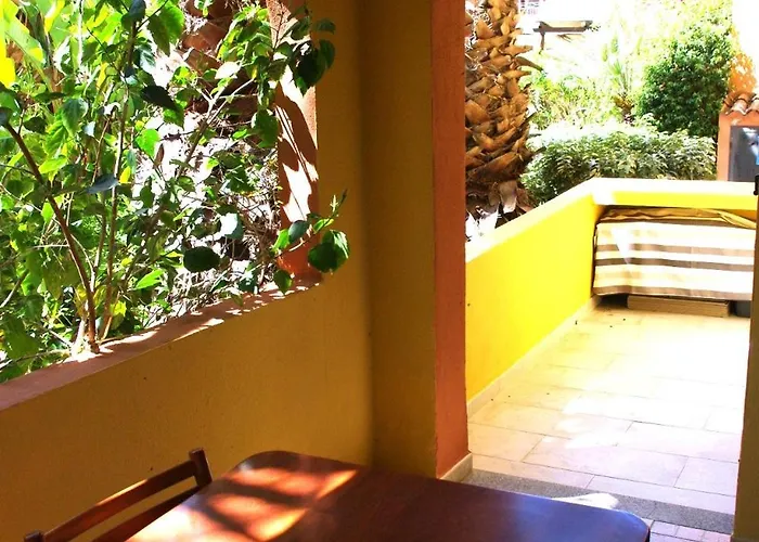 公寓 Nest House - Esclusivo Marina Di Olbia- Mater - Beaches - Close To The Airport - Private Parking- Full Comforts - 奧爾比亞